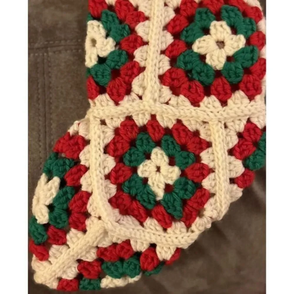 Vintage Handmade Christmas‎ Stocking Granny Square Crochet White Green Red 20x8